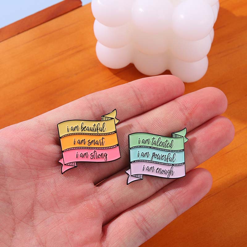 Ghim cài áo QIHE JEWELRY tráng men họa tiết chữ I am Beautiful cá tính