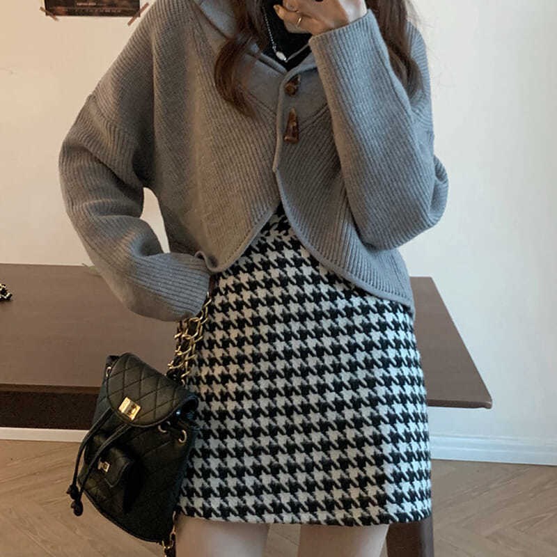 Chân váy dạ Forgirl kẻ caro đen trắng cá tính