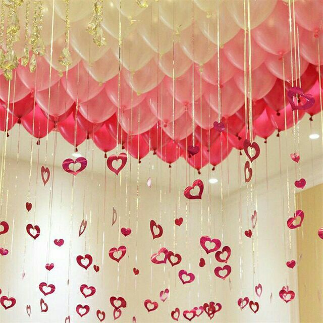 Combo 50 sticker trái tim treo thả bóng kèm dây buộc