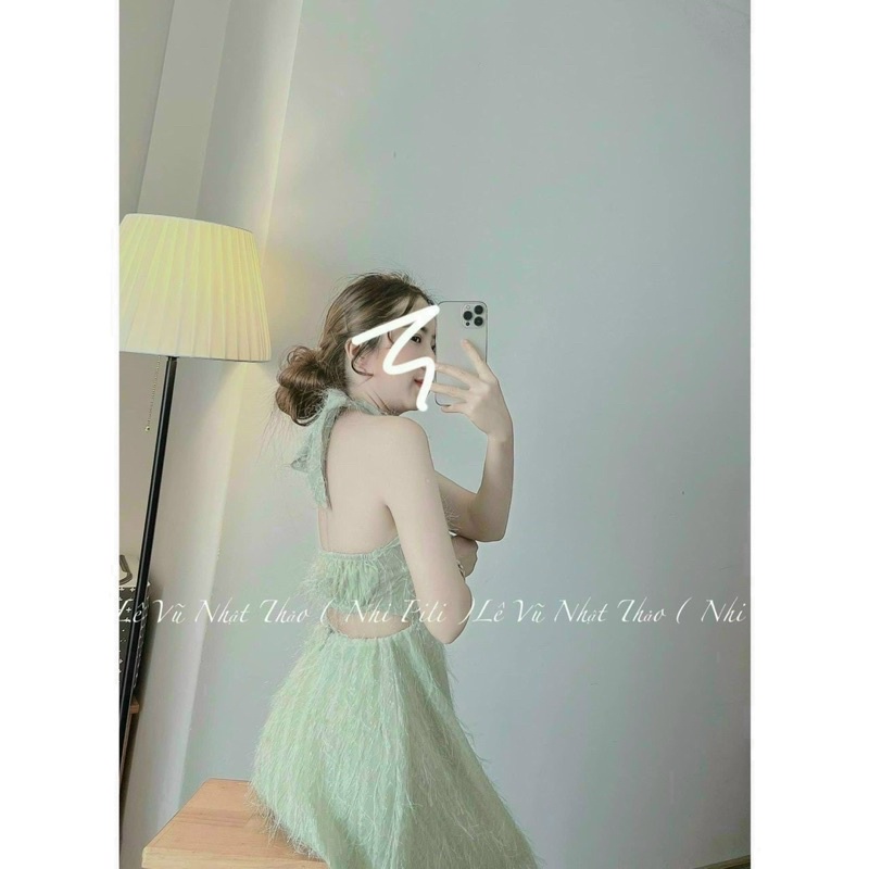 Đầm lông cut eo cổ yếm hở lưng siêu dễ thương