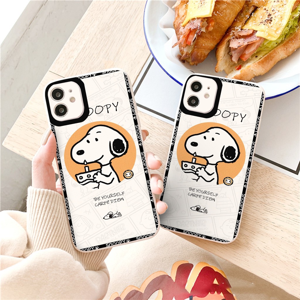 Ốp điện thoại iphone hình chú chó snoopy đáng yêu cạnh vuông ốp iphone 11 11pro 11pro max x xr xs xs max 6 7 8 plus