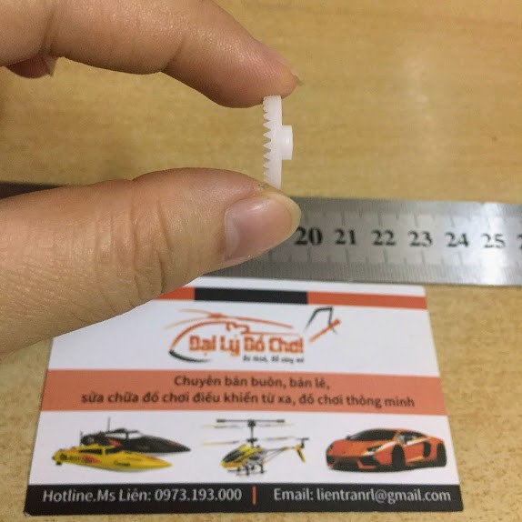 Bánh răng vương miệng 30 răng trục 2.9mm đường kính 15.5mm