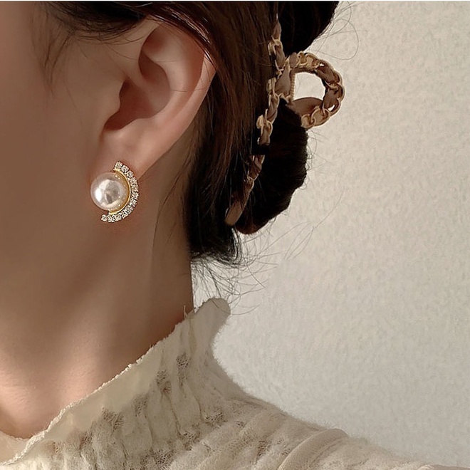 Bông Tai Đính Đá Và Ngọc Trai Thời Trang Phong Cách Hàn Quốc Cho Nữ