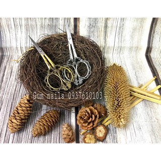KÉO CẮT FORM MÓNG SẮC BÉN HOÀNG GIA