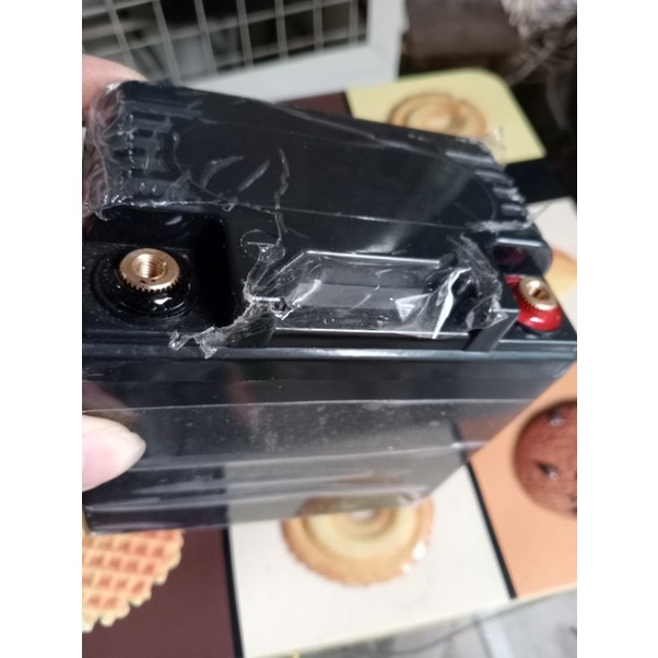 Vỏ nhựa làm bình ắc quy 6A cao cho xe máy