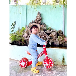 XE ĐẠP , CHÒI CHÂN 3 BÁNH ( 1--- 4 TUỔI )