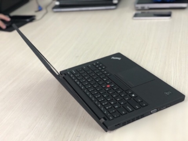 Laptop thinkpad x240 nhỏ gọn i5 4300u ram 4gb ssd 128gb màn 12.5 inch | BigBuy360 - bigbuy360.vn