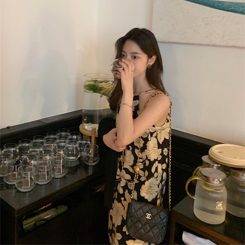 Đầm Perty in hoa hai dây hở vai phong cách Hàn Quốc dành cho nữ