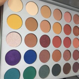 Bảng Màu Mắt Morphe Jaclyn Hill 35 Màu