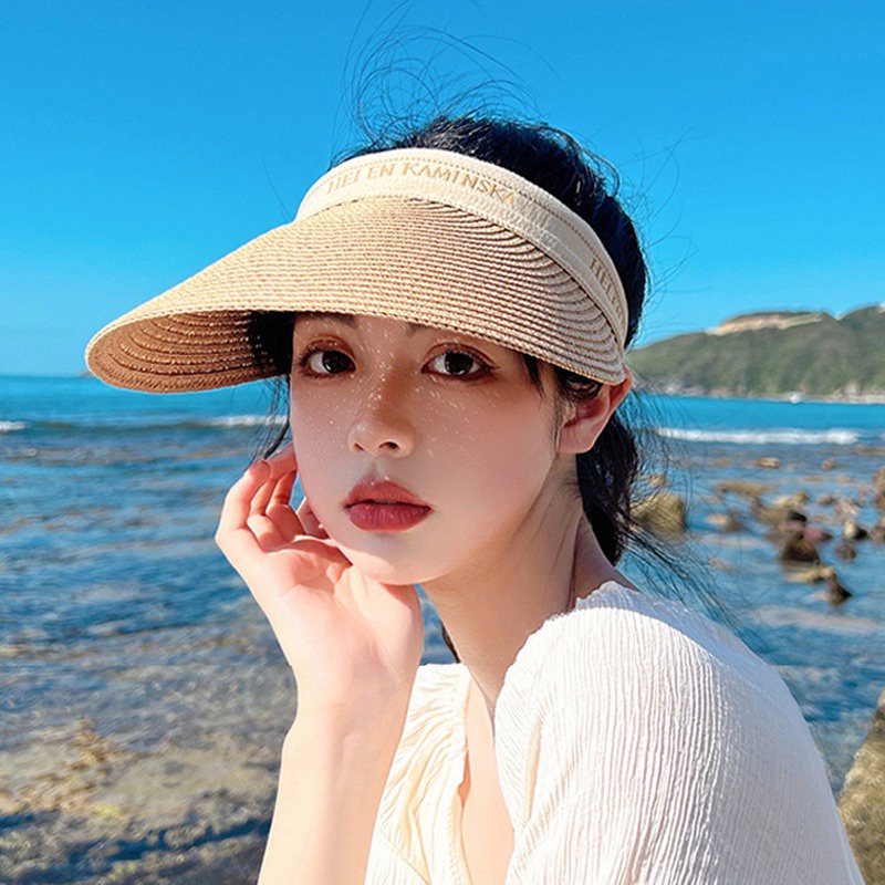 Nón Cối Rộng Vành Chống Tia UV Khi Đi Biển