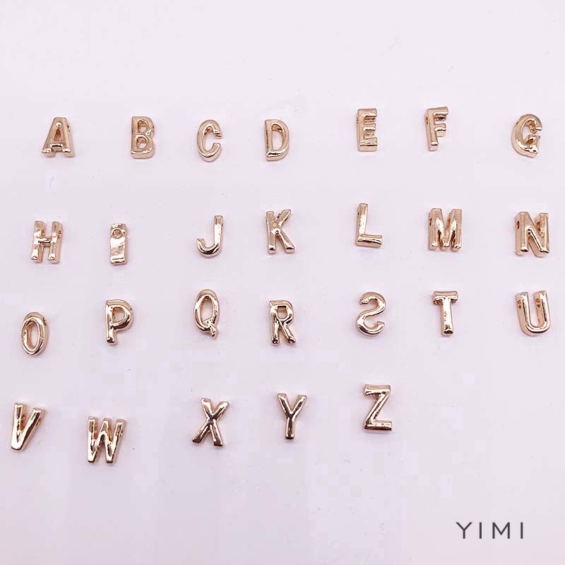 Dây chuyền mặt chữ A-Z phối trái tim bề mặt mạ vàng thời trang
