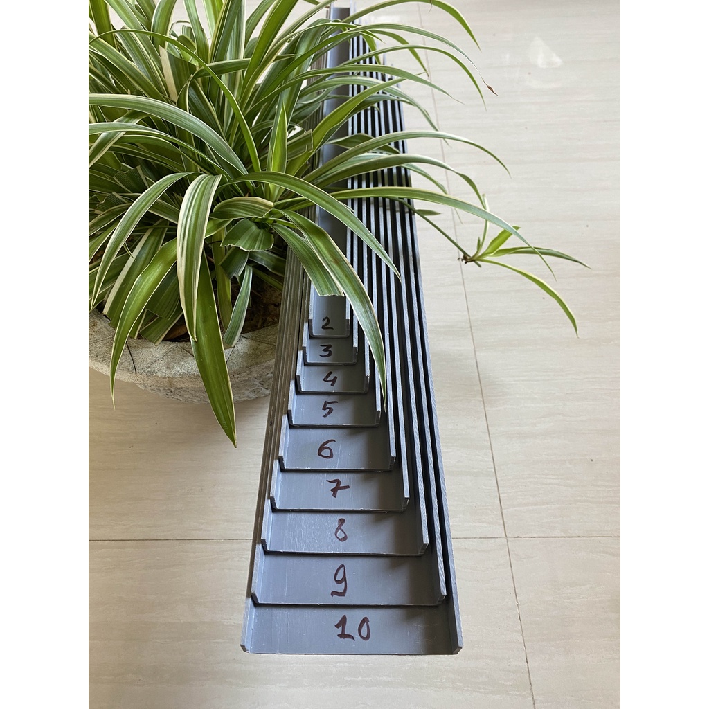 Bộ ống kéo chỉ đơn từ 2cm đến12cm, được đập từ ống nhựa PVC siêu bền, dài 58~60cm. có bán lẻ