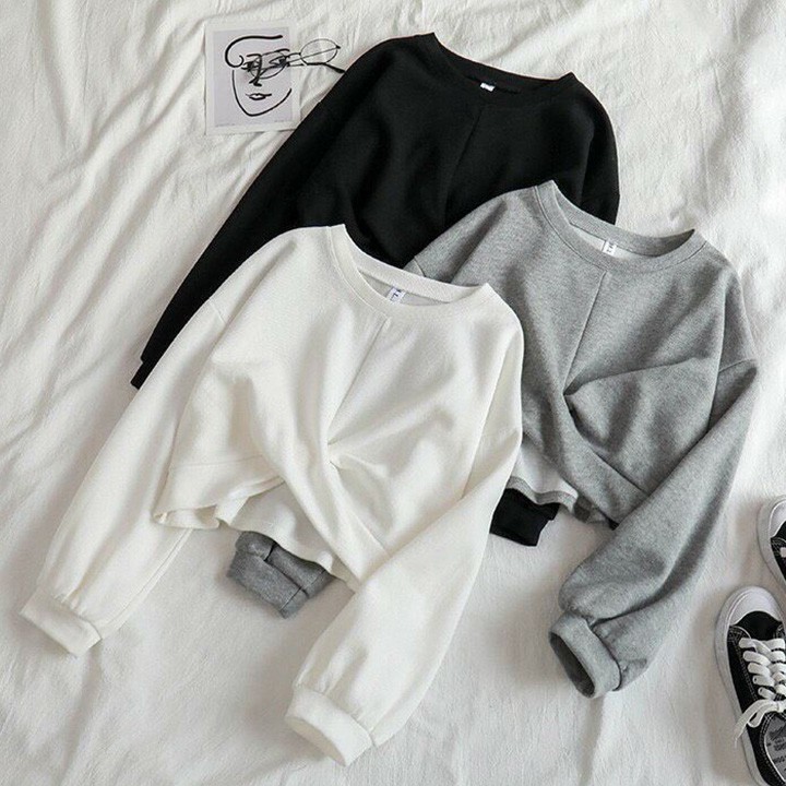 Áo croptop tay dài, áo croptop kiểu nữ tay phồng xoắn bụng vải cotton thoáng mát cá tính | BigBuy360 - bigbuy360.vn