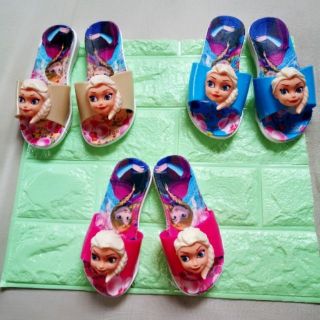 Dép công chúa Elsa 3D nổi cho bé