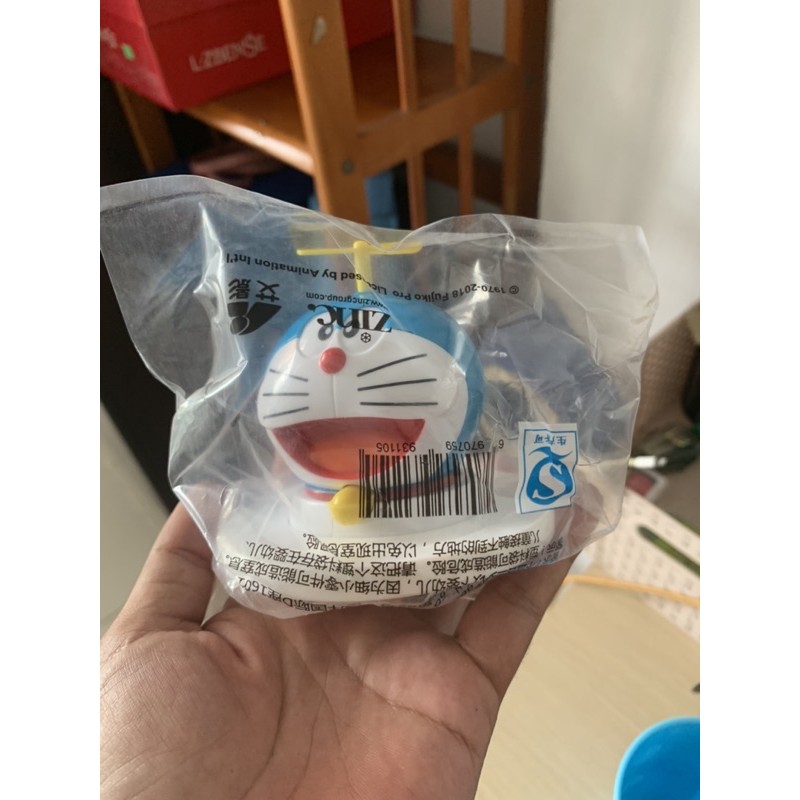 Ly nước CGV Doraemon