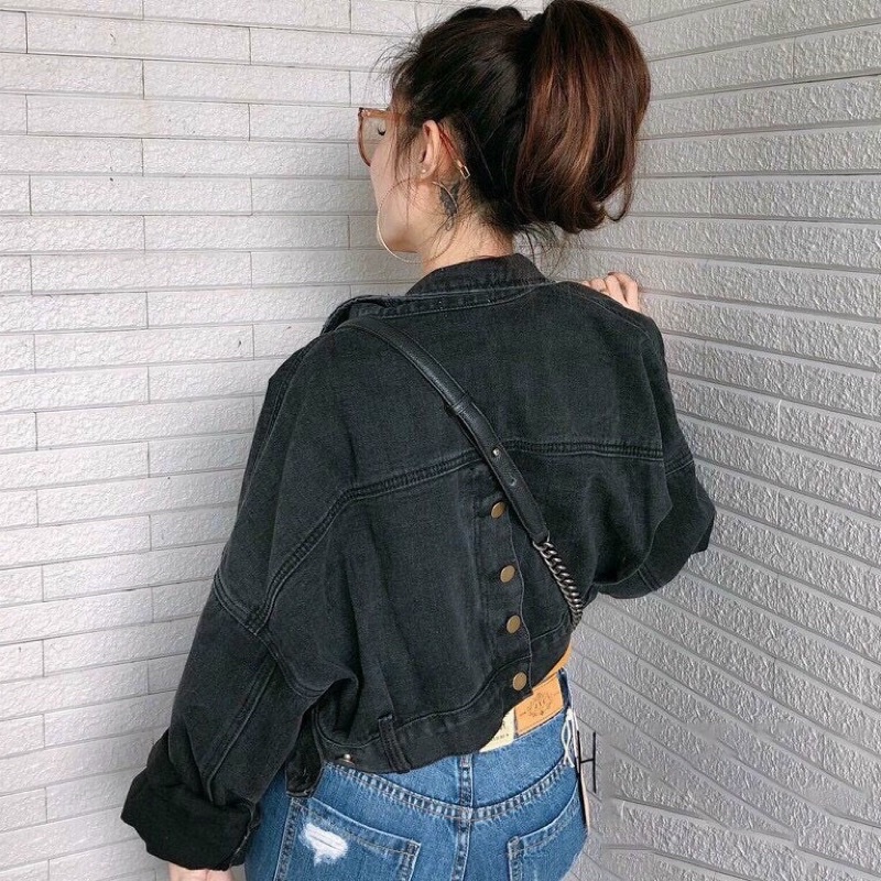 Áo khoác jean nữ Trơn Đen dày dặn xẻ nút phía sau FASHIONNEWW