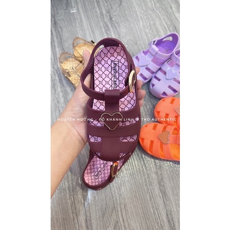 Rọ bé gái siêu xinh