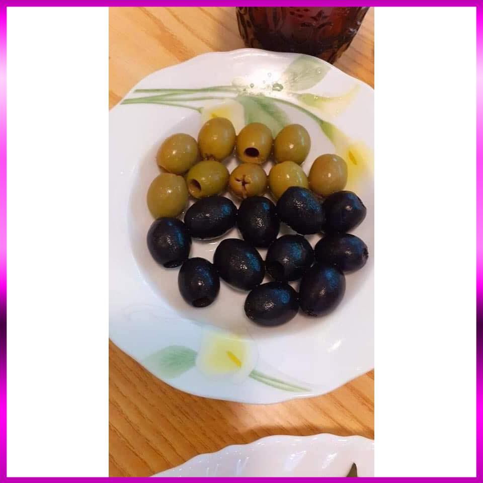 Quả ÔLIU XANH, ĐEN TÁCH HẠT NGÂM HIỆU LATINO BELLA 3KG/ HỘP