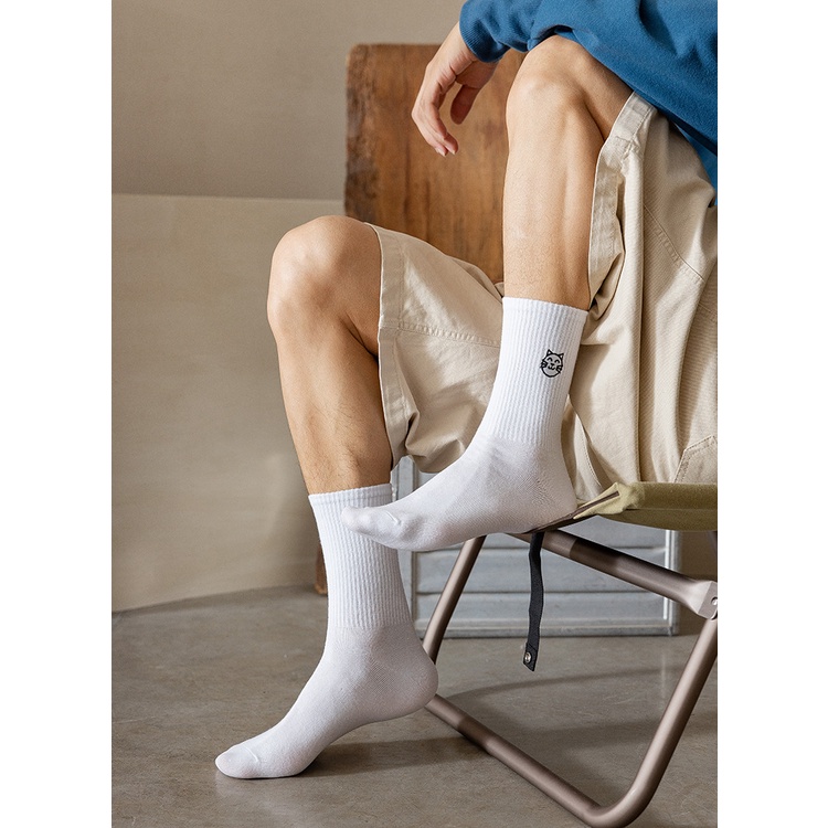 Tất thêu hoạt hình nhỏ nam nữ