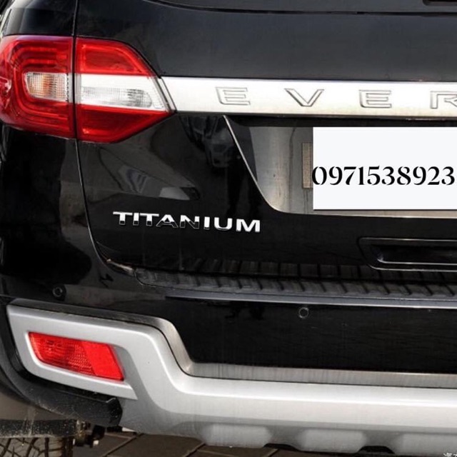 logo chữ TITANIUM dành cho ford everest, ecosport, ranger