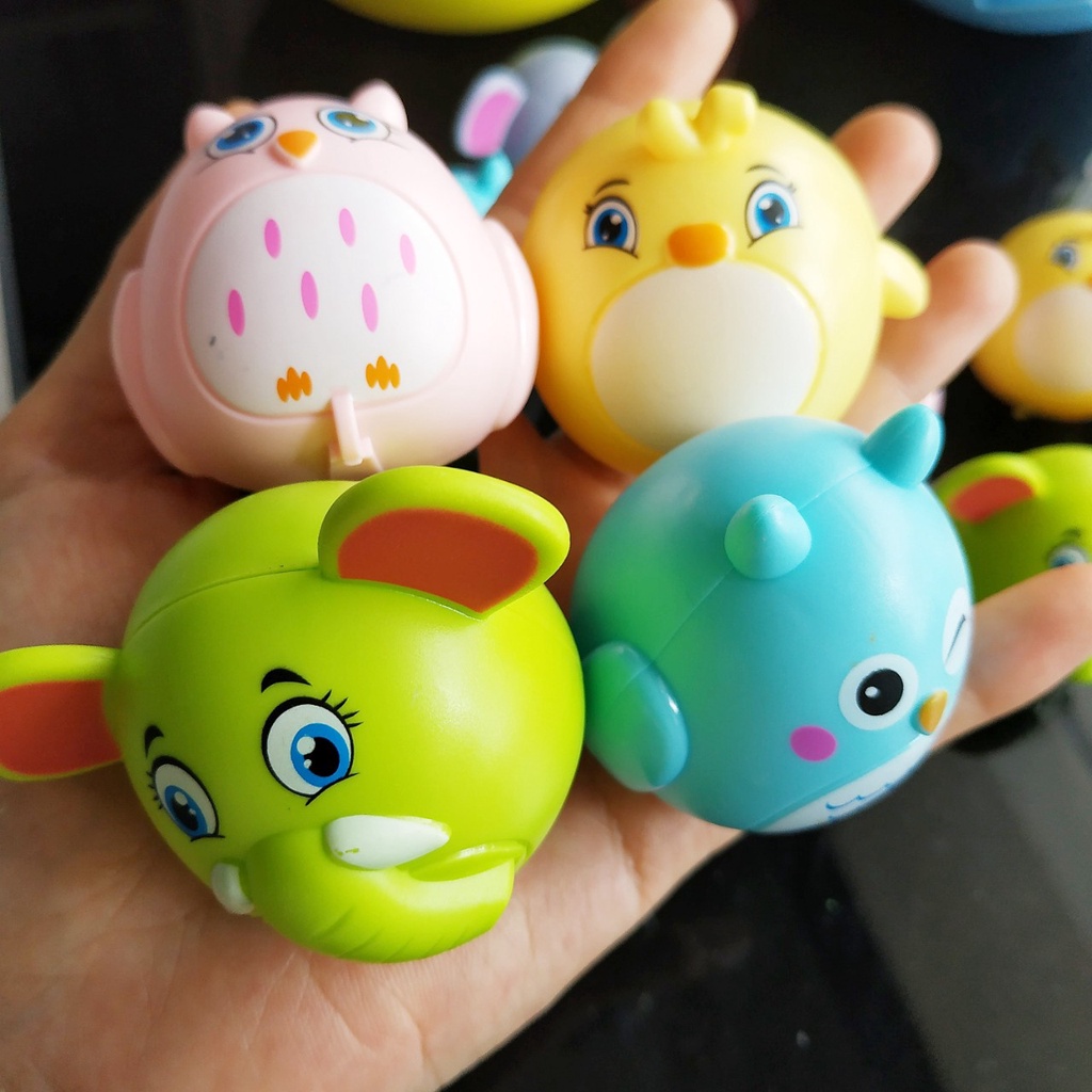 Đồ chơi thú chạy bằng cót set 20 con đựng trong hộp trứng