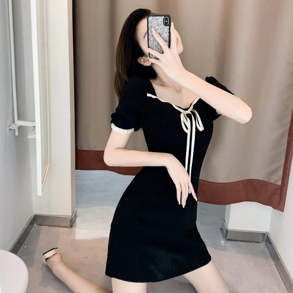 Váy Nữ Tay Bồng Cổ Vuông Nữ Tính Siêu Xinh SIXTEEN. | BigBuy360 - bigbuy360.vn