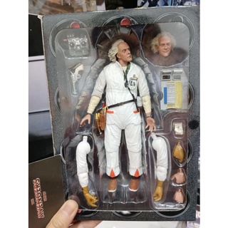 Mô hình NECA Ultimate Doc Brown (1985) Back To The Future có sẵn
