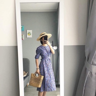 Váy hoa tím
