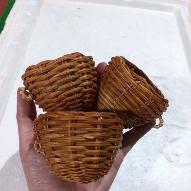 Rỏ đựng thóc cu gáy