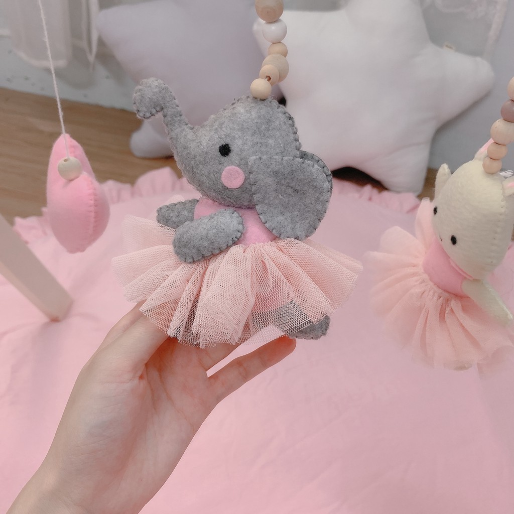 Kệ đồ chơi chữ A cho bé