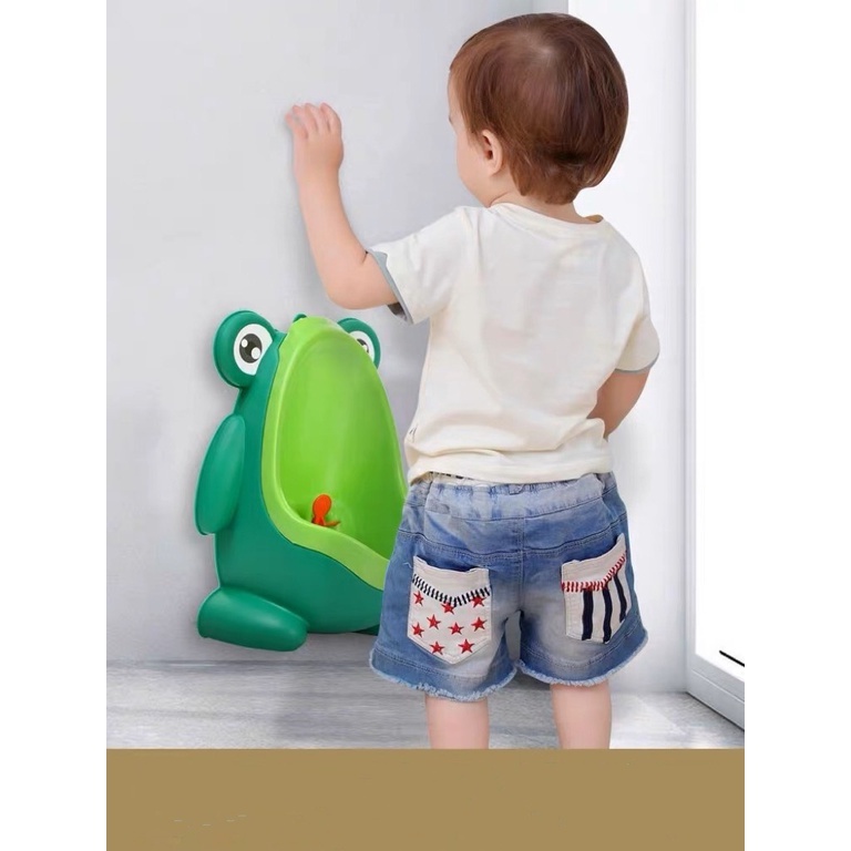 Bô đi tiểu đứng cho bé trai hình ếch dễ thương, Bô cho bé đi vệ sinh dán tường tiện lợi