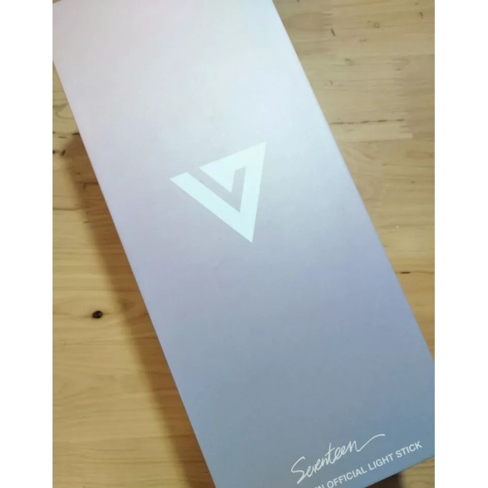 Đèn trang trí Lightstick SEVENTEEN unoff gậy cổ vũ