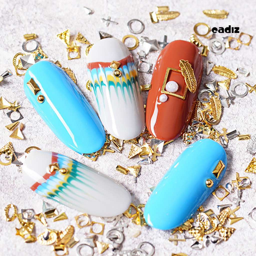 [Hàng mới về] Hộp Phụ Kiện Đinh Tán Trang Trí Móng Tay Nghệ Thuật