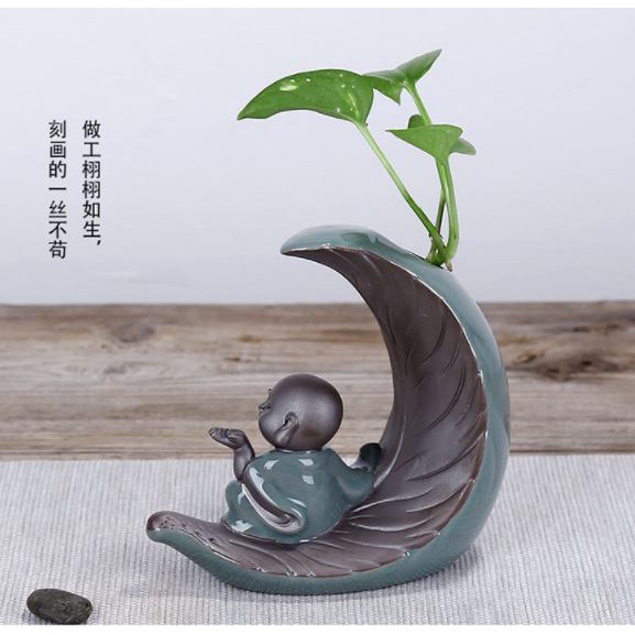 Bình hoa tiểu hòa thượng với hình trăng khuyết  -Trang trí phòng khách, góc làm việc, văn phòng rất dễ thương