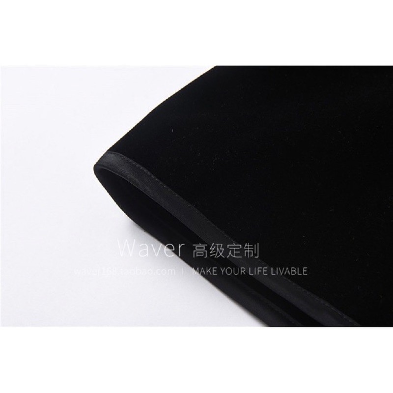 Áo vest nhung đính hạt Jennie Blackpink