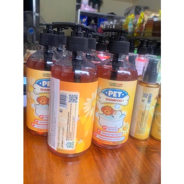 Sữa Tắm Ngừa Ve Rận, Bọ Chét... Cho Chó Mèo PET SHAMPOO+ LOIRECARE Dung Tích 500ml BomPet