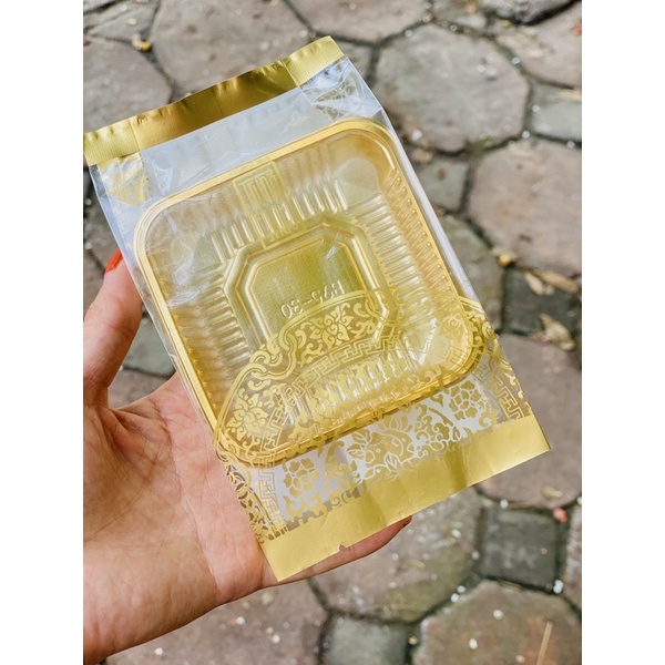 50 bộ khay vàng kèm túi 180g -200g