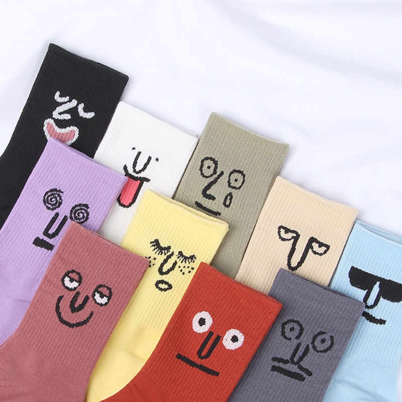Set 2 / 5 Đôi Tất Màu Trơn In Họa Tiết Biểu Tượng Cảm Xúc Hoạt Hình Vui Nhộn Phong Cách Harajuku