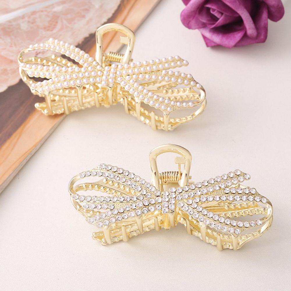 Kẹp Tóc Hình Bướm Màu Ngà Dễ Phối Đồ Thời Trang Cho Nữ