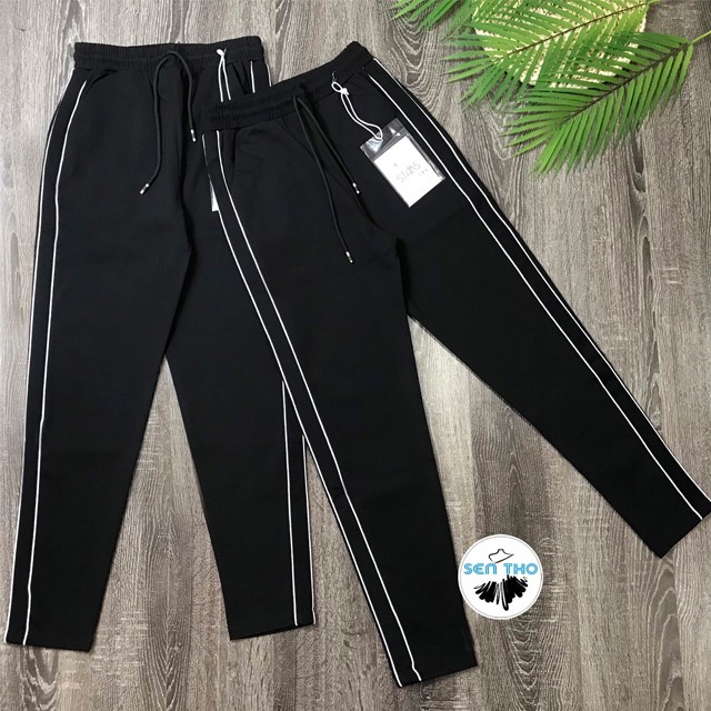 Quần Jogger Nữ Hai Sọc Nhí STARS, Dáng Thể Thao Năng Động, Cạp Chun, Vải Co Giãn Tốt, Chất Umi Dày Dặn
