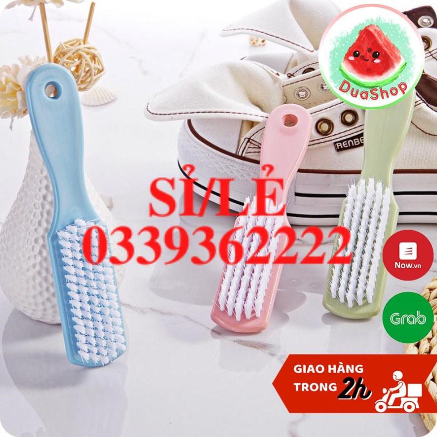 [ HAIANHSHOP ] Bàn Chải Giặt Giày - Cây Cọ Giày Đa Năng Cầm Tay - Bàn chải đánh sàn tiện lợi Duashop &gt;