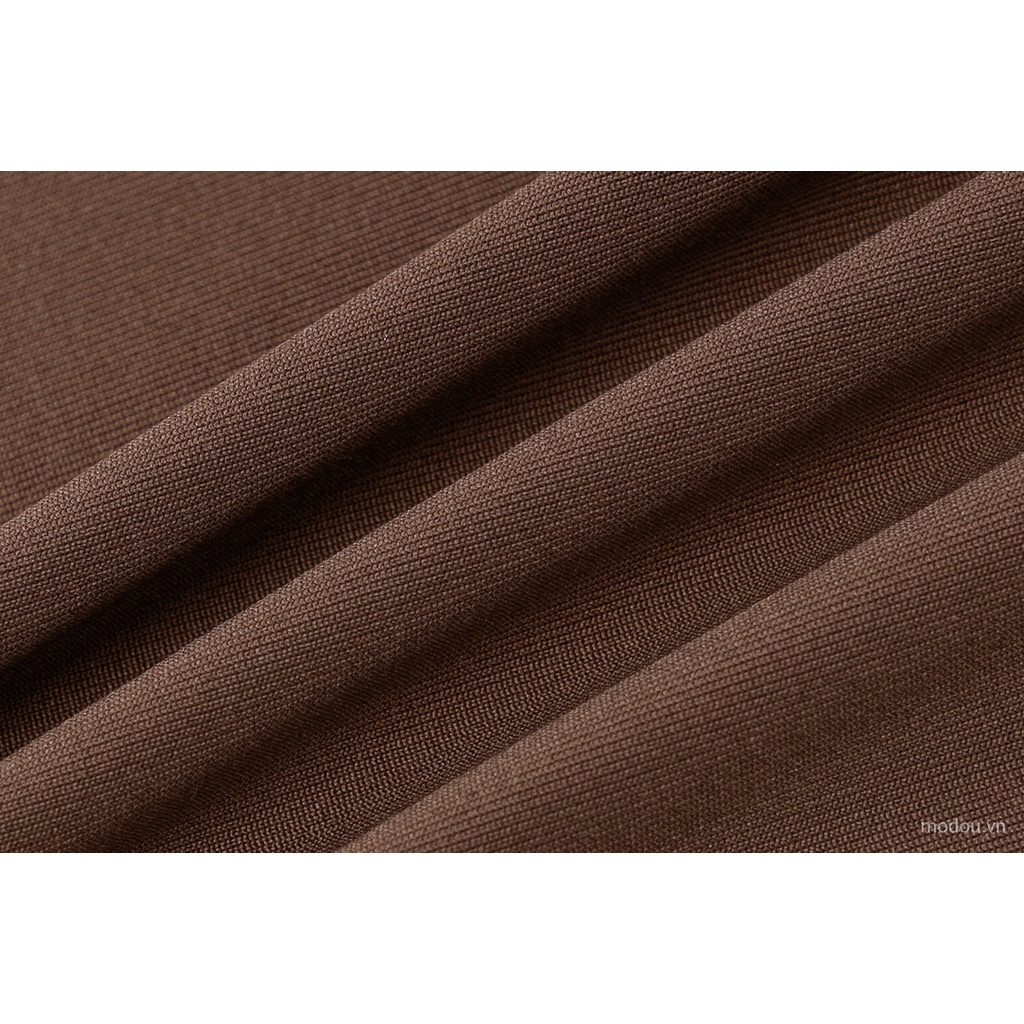 Áo ống và chân váy lưng cao tôn dáng in màu quyến rũ