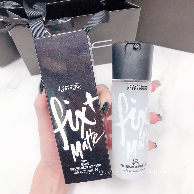 Xịt cố định Make Up MAC Fix+ Matte cho da dầu 100ml