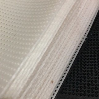 Canvas lỗ tròn 20k/1tấm