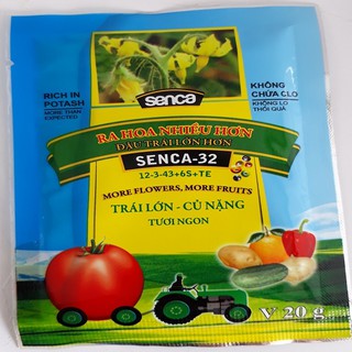 Combo 2 gói phân bón lá SENCA 32 (20g) giúp cây trồng tăng khả năng ra hoa đậu quả, trái lớn, củ nặng, tươi ngon.