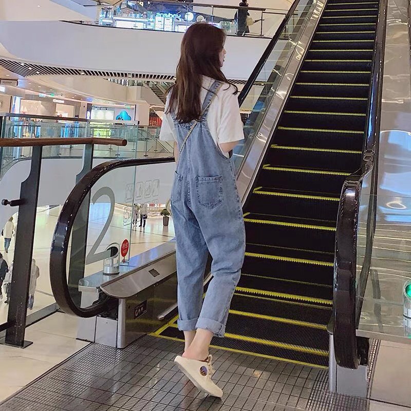 Quần Yếm Jean Nữ LB , Nút Gài Chất Vải Denim Dày Dặn Thiết Kế Basic Style Hàn Lên Form Hách Dáng Y01