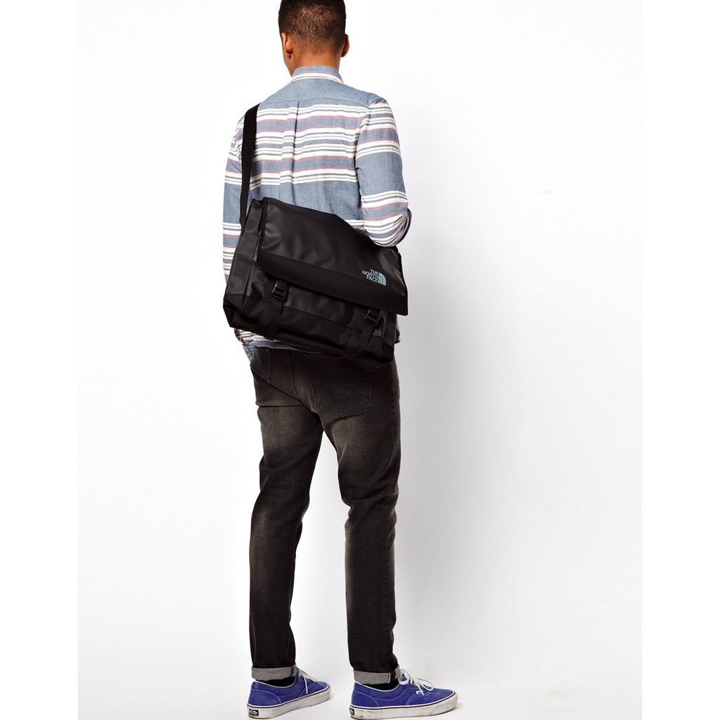 Cặp túi đeo chéo nam The North Face base đựng laptop Camp Messenger Bag HÀNG HÃNG Chống thấm nước - Dùng đi học đi làm