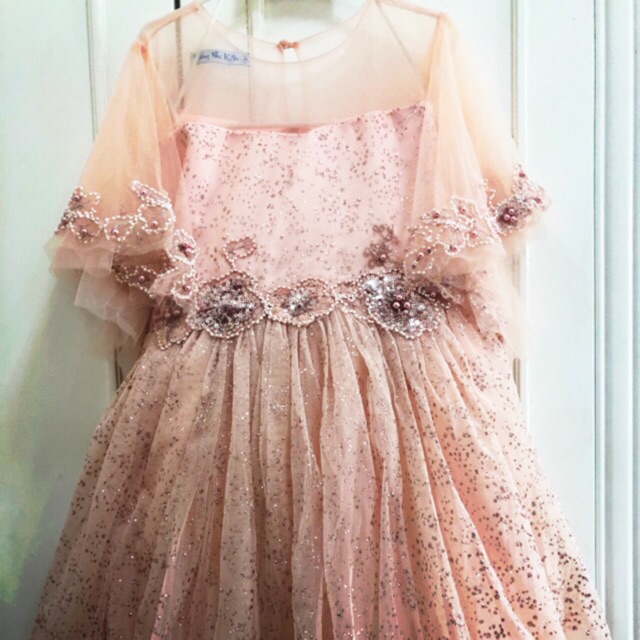 Đầm thiết kế cao cấp