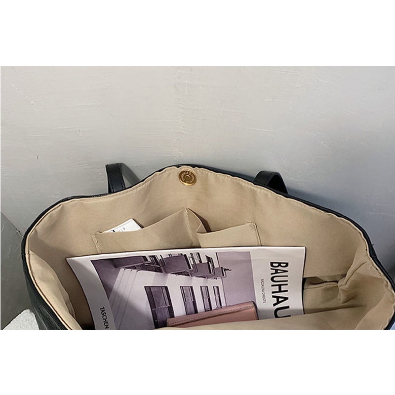 Túi đeo vai IELGY sức chứa lớn thời trang dành cho nữ