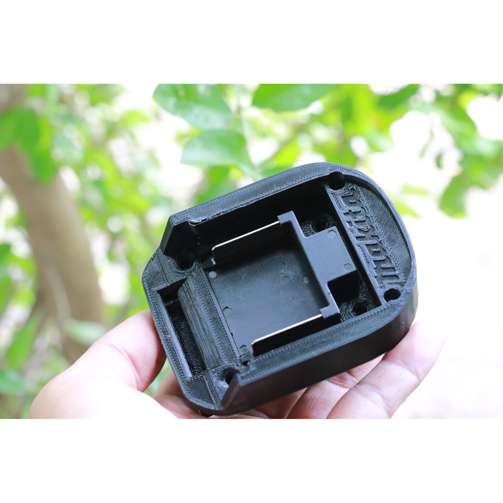 Ngàm chuyển pin Makita 18v cho máy Total E20